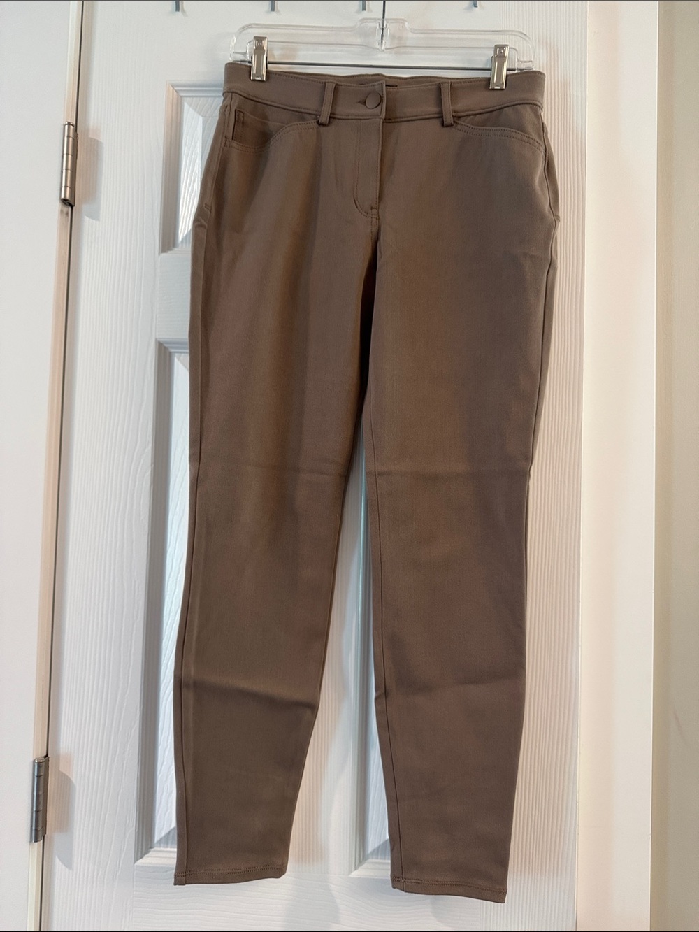 Express Skinny Pants in Taupe